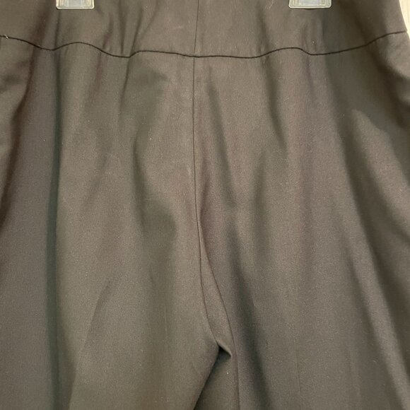 Beautiful Kasper black suit with jacket and pants, fully lined, size 12 - Picture 12 of 16